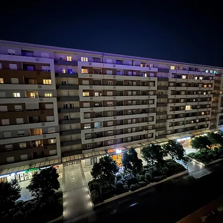 Samanta 1 公寓 波德戈里察