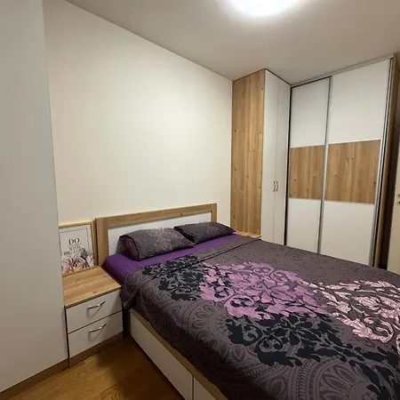 Samanta 1 * Podgorica